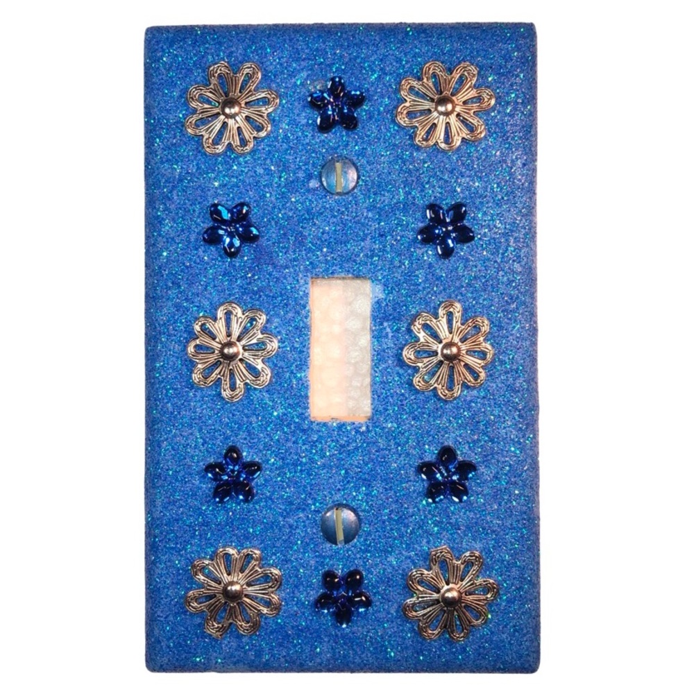 Hand Decorated Silver Flowers Blue Single Toggle Switch Wallplate Cover